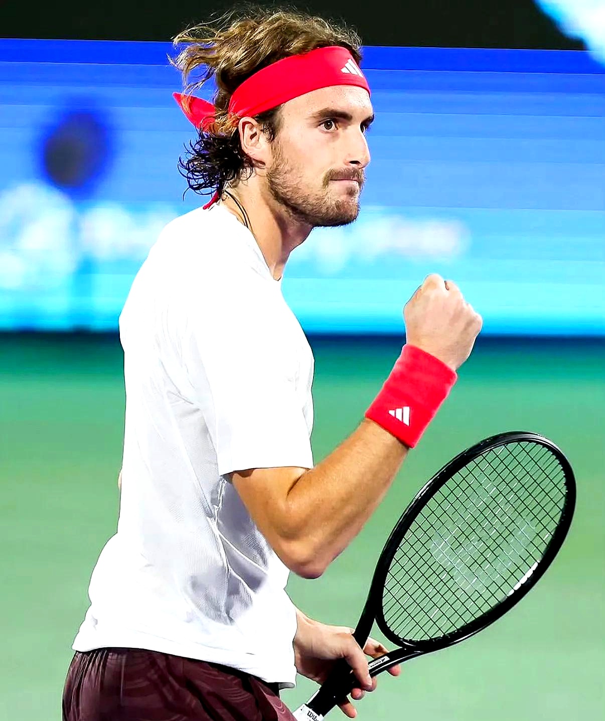 西班牙网球队力克世界网球队,兹维列夫关键制胜 西班牙网球队力克世界网球队,兹维列夫关键制胜