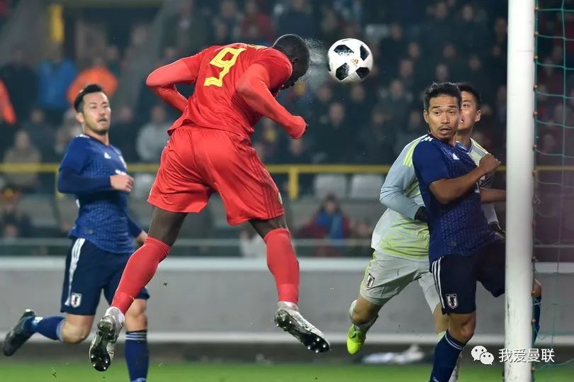 罗马碾压巴黎，马夏尔送出助攻