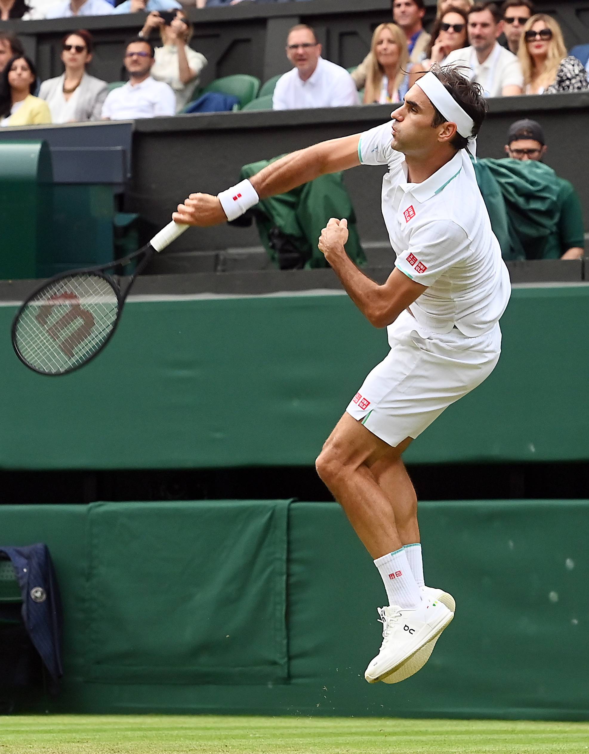 德国网球队爆冷西班牙网球队,费德勒绝境逆转 德国网球队爆冷西班牙网球队,费德勒绝境逆转