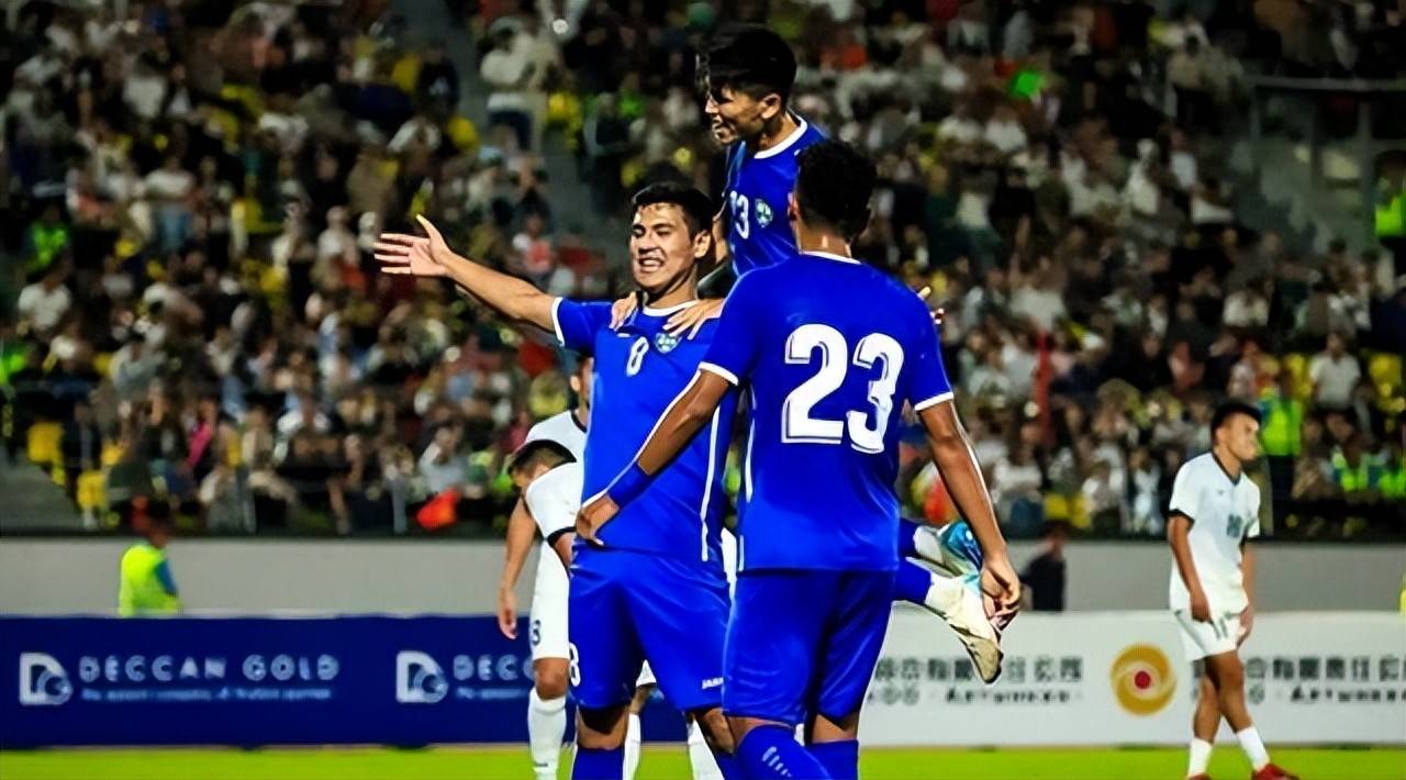 印度羽毛球队绝杀韩国羽毛球队，陶菲克完成帽子戏法