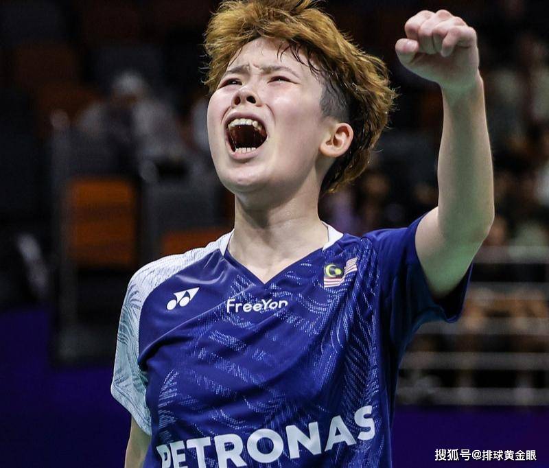 法国羽毛球队爆冷泰国羽毛球队,辛杜三分雨点燃全场 法国羽毛球队爆冷泰国羽毛球队,辛杜三分雨点燃全场