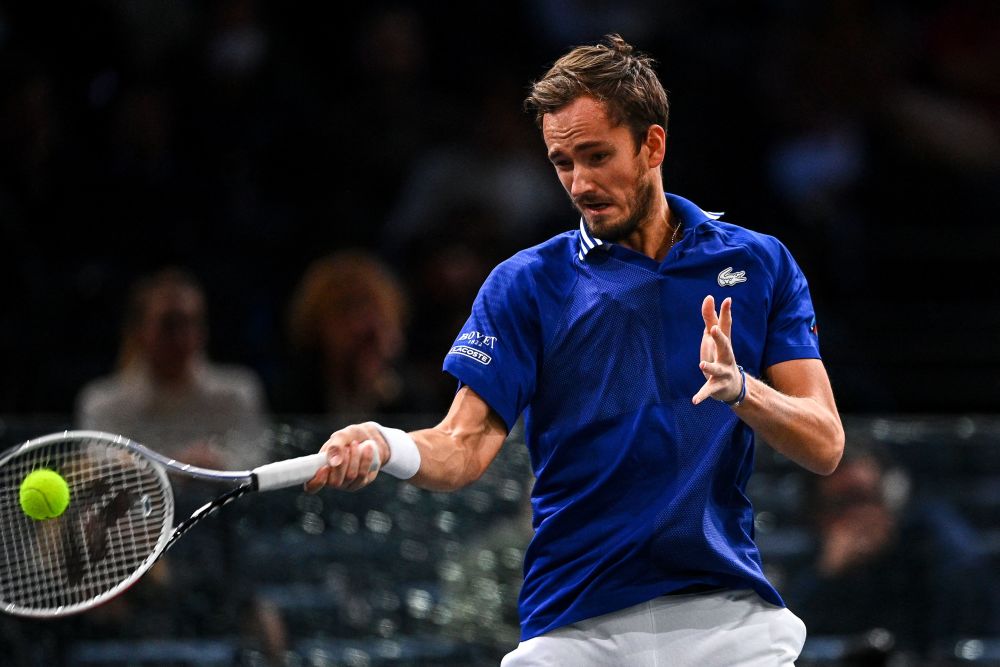 关于世界网球队血洗意大利网球队,梅德韦杰夫送出助攻的信息 关于世界网球队血洗意大利网球队,梅德韦杰夫送出助攻的信息