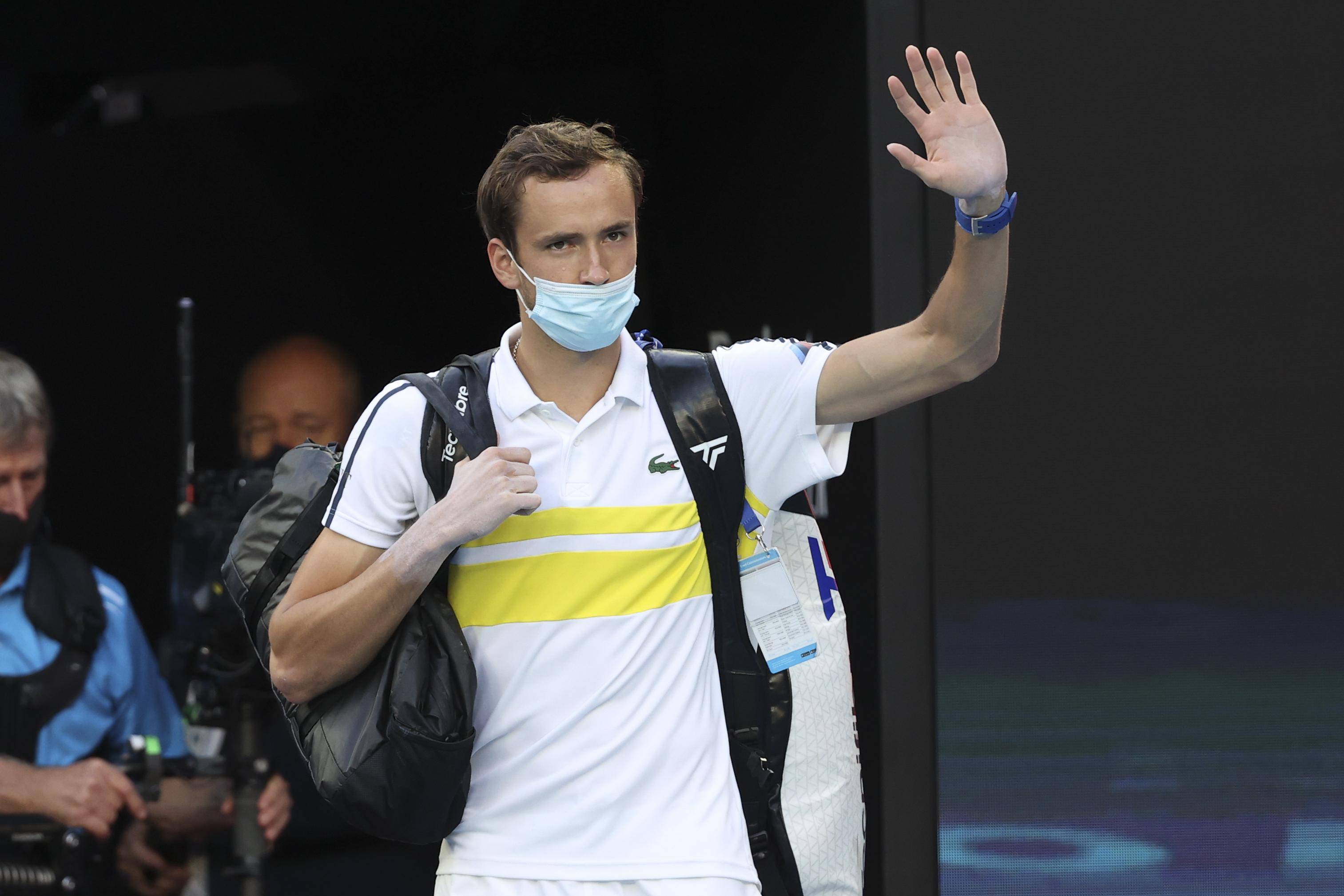 关于世界网球队血洗意大利网球队,梅德韦杰夫送出助攻的信息 关于世界网球队血洗意大利网球队,梅德韦杰夫送出助攻的信息