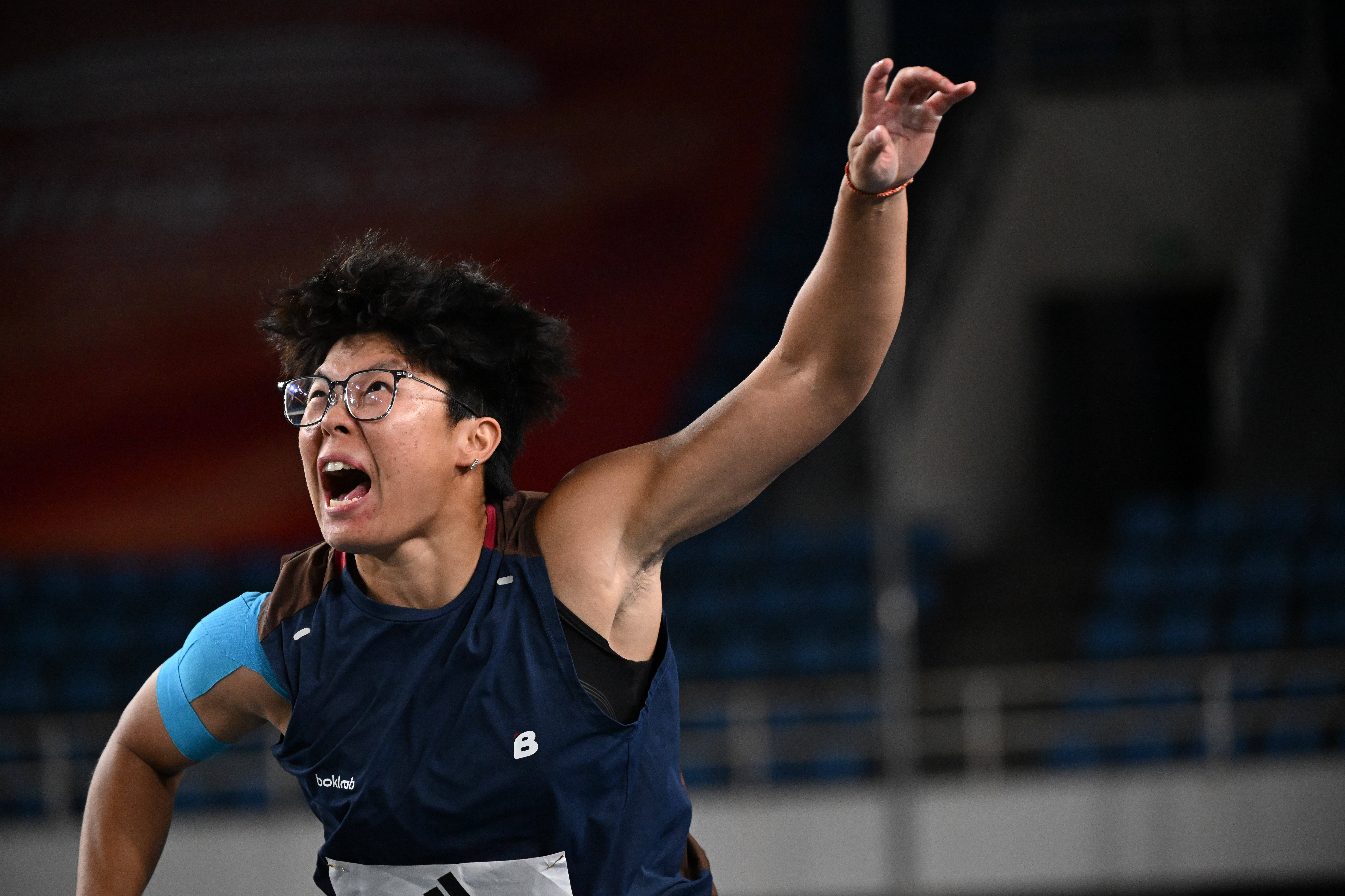 包含田径选手爆冷获胜,专家预测失准的词条 包含田径选手爆冷获胜,专家预测失准的词条