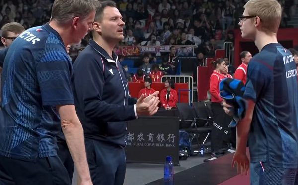 法国队翻盘韩国队，王皓统治全场