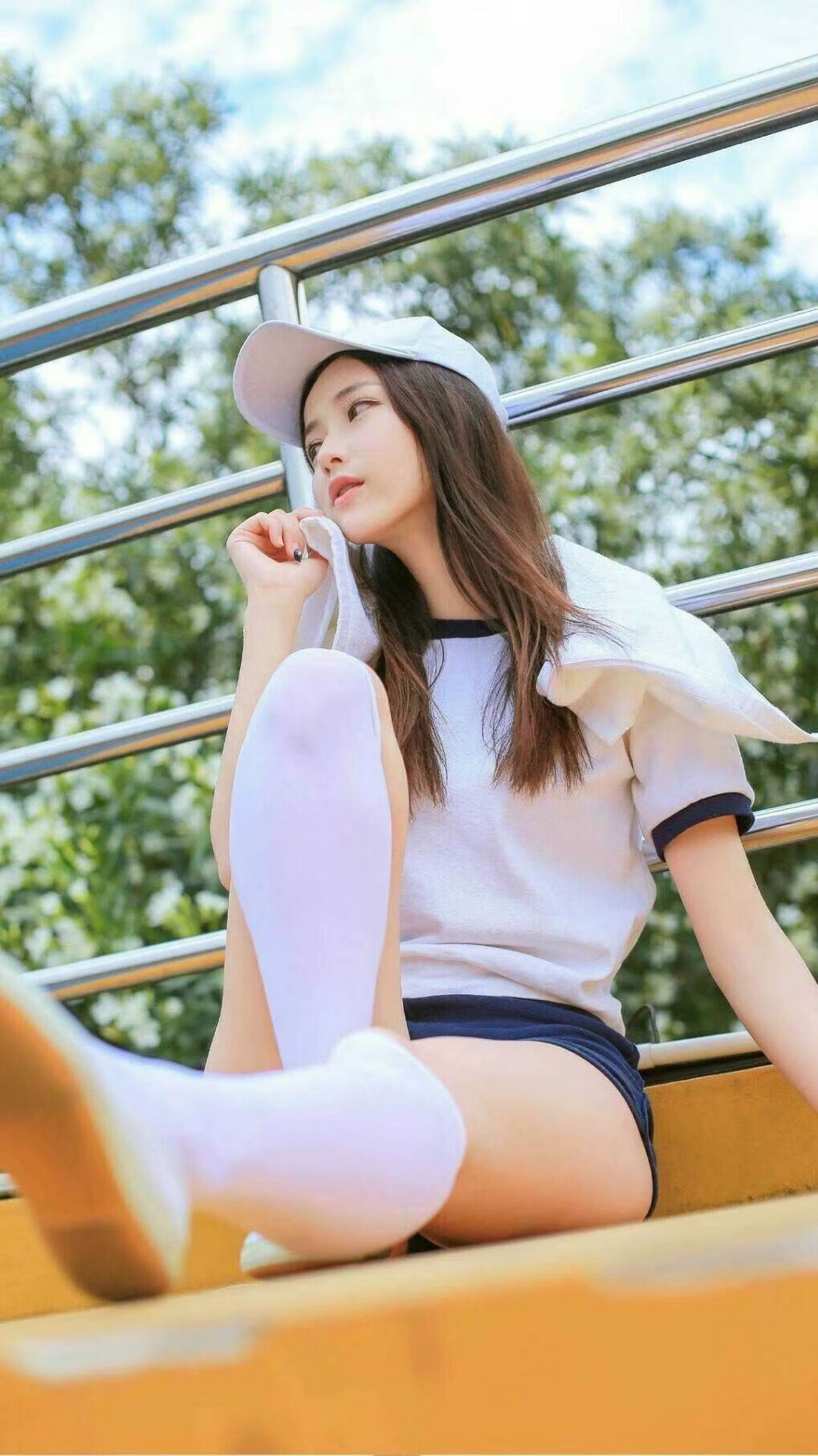 德国战车碾过东瀛武士，奥恰洛夫绝境擎旗破重围