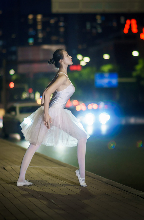 当俱乐部遭遇国家队，一场定义足球排名的另类焦点战