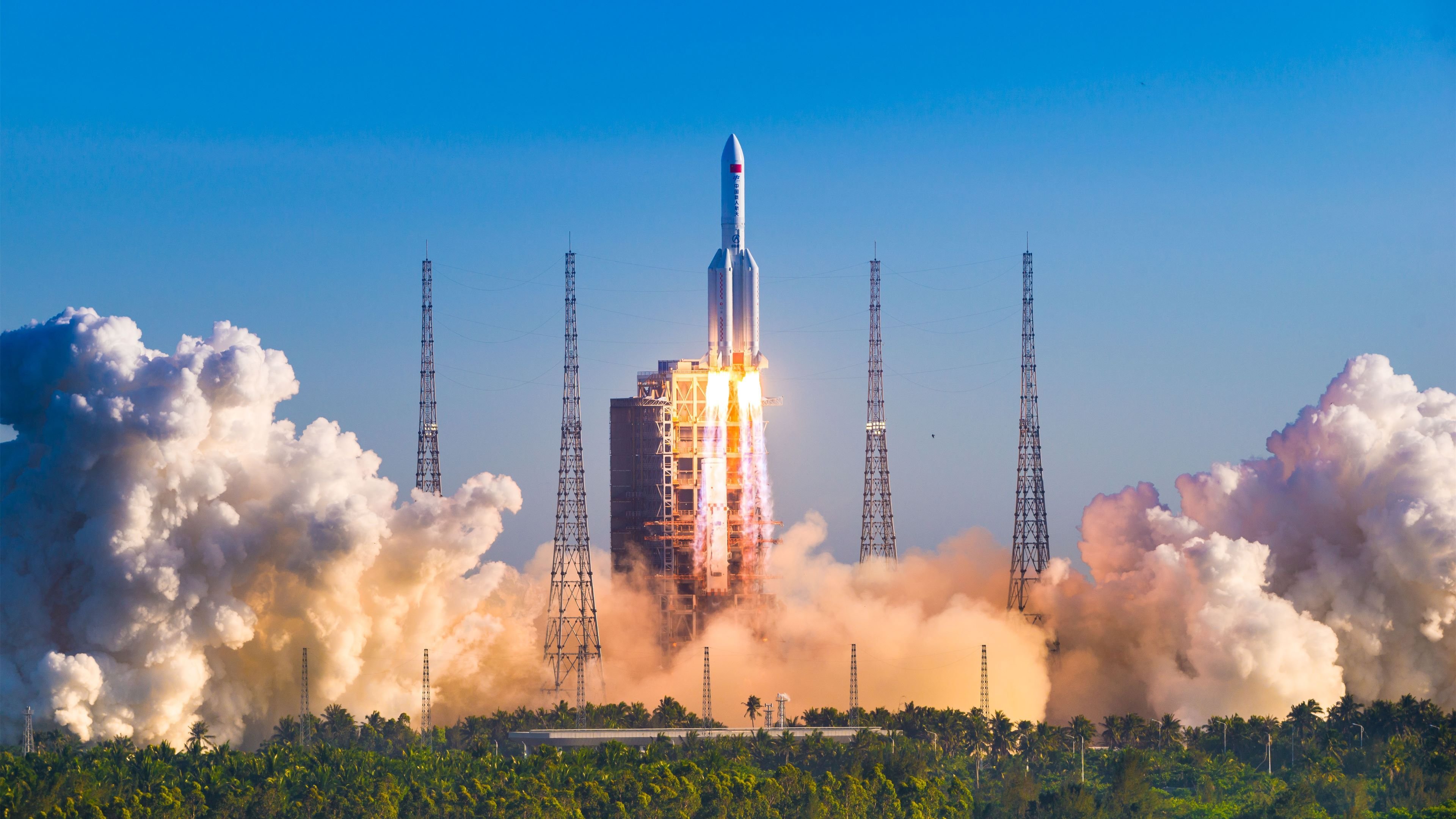 绝境中闪耀的星辰，阿圭罗梅开二度率队击溃争冠对手