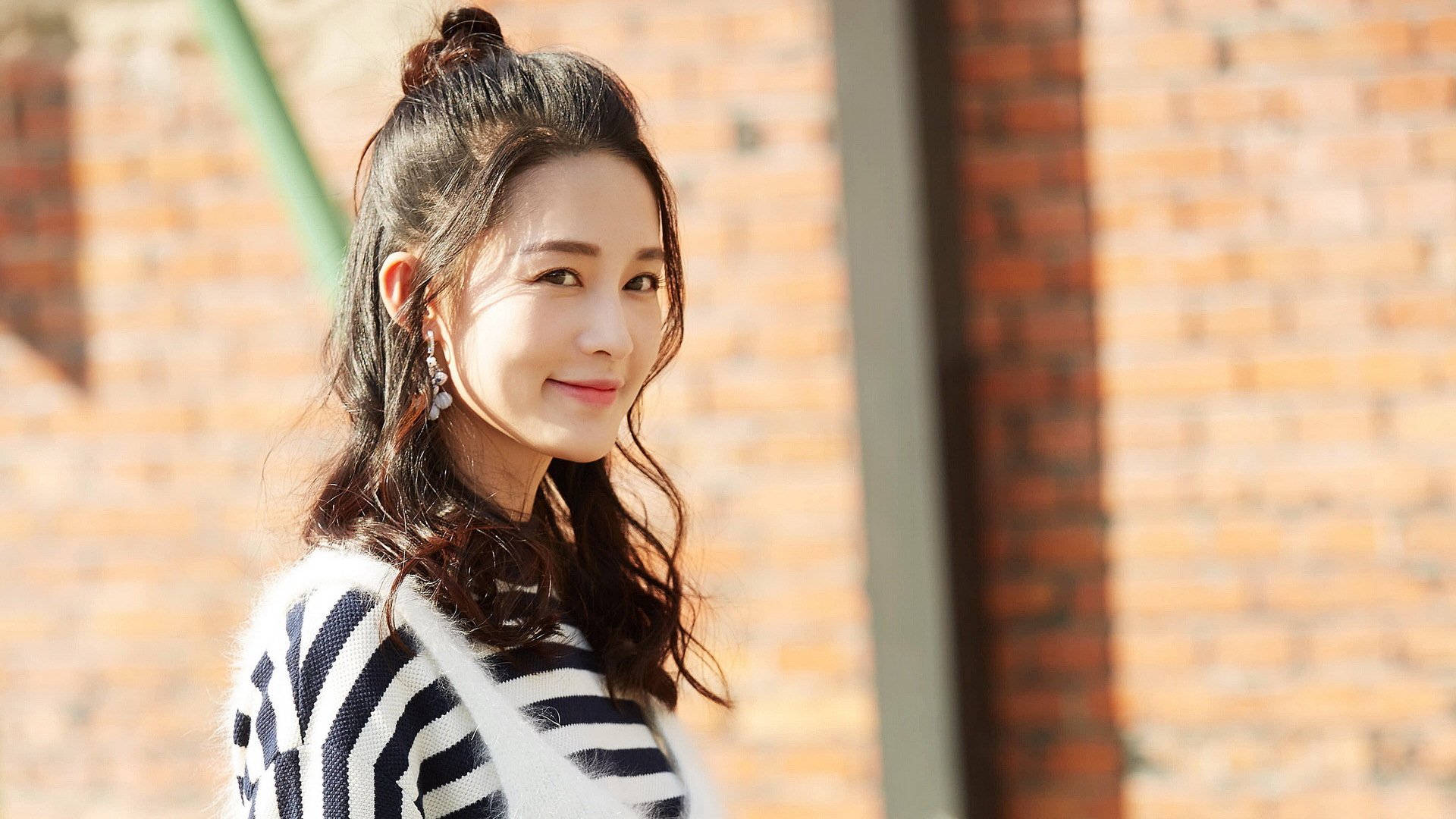 鏖战缝隙,当步行者与火箭缠斗至终章,字母哥在年度焦点之战接管舞台